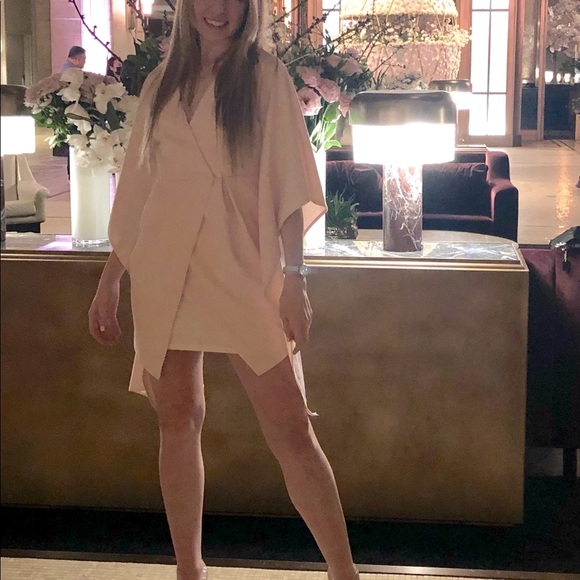 ASOS Design Kimono Sleeve Crepe Dress - Light pink - Picture 1 of 5